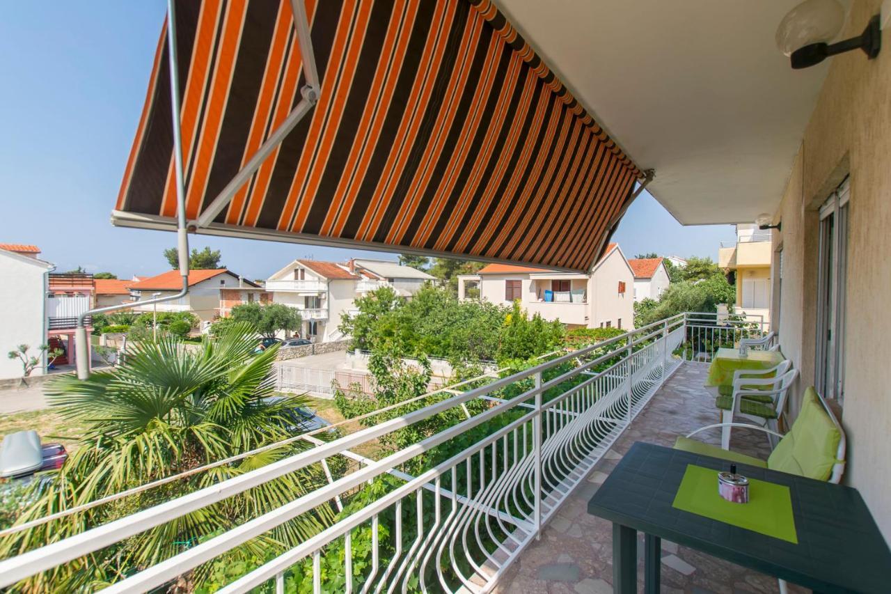 Apartments Ivan Vodice Eksteriør bilde